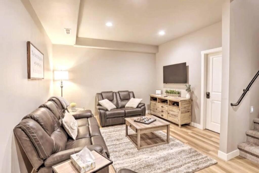 New! Cozy & Modern Spearfish Home Near Downtown! מראה חיצוני תמונה